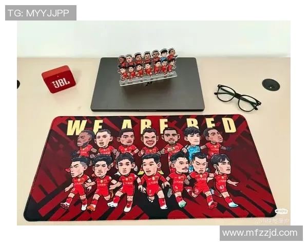 足球明星涂鸦鞋卡通风格创意设计展示让你爱上运动时尚的潮流选择